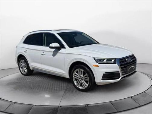 2018 Audi Q5 2.0T Premium Plus