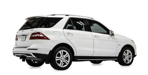 White 2012 Mercedes-Benz M-Class 4MATIC