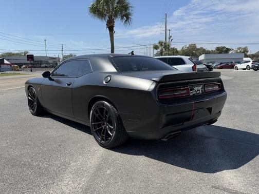 2023 Dodge Challenger SRT Hellcat