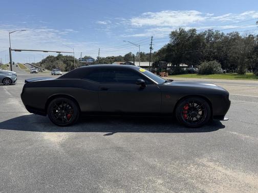 2023 Dodge Challenger SRT Hellcat