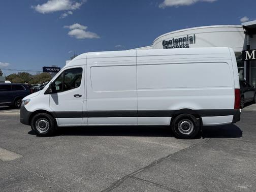 2025 Mercedes-Benz Sprinter 2500 High Roof