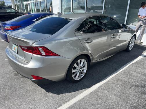 2016 Lexus IS 200t Base