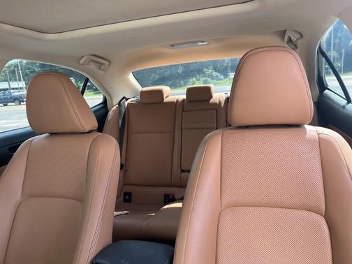 2016 Lexus IS 200t Base