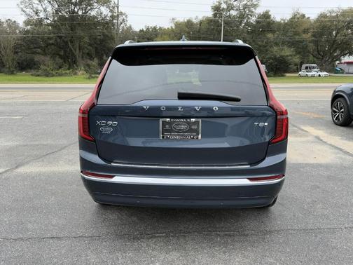 2025 Volvo XC90 Plug-In Hybrid T8 Ultra 7-Seater