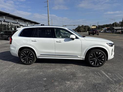 2026 Volvo XC90 B6 Ultra 7-Seater