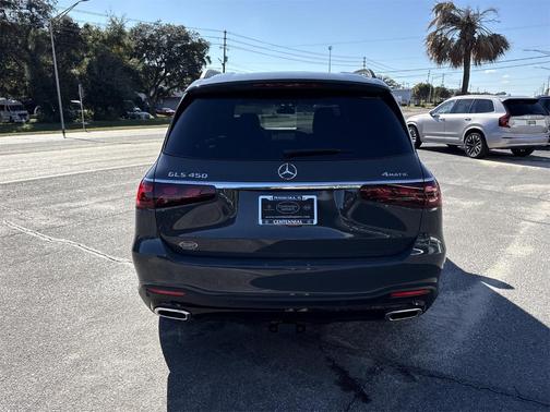 2026 Mercedes-Benz GLS 450 4MATIC