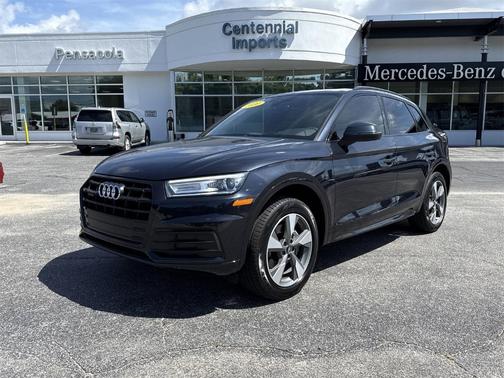 2020 Audi Q5 45 Titanium Premium