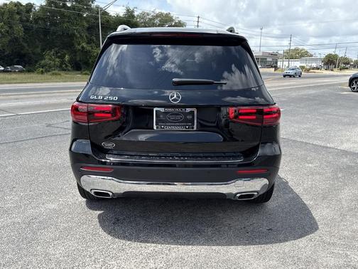 2025 Mercedes-Benz GLB 250 Base