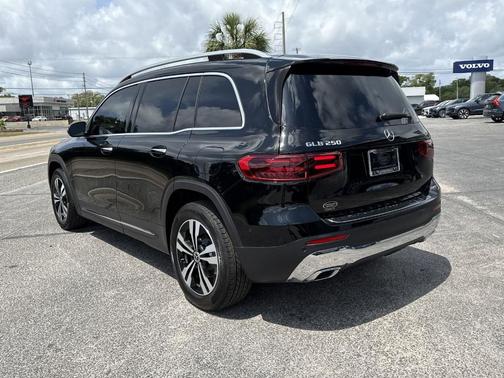 2025 Mercedes-Benz GLB 250 Base