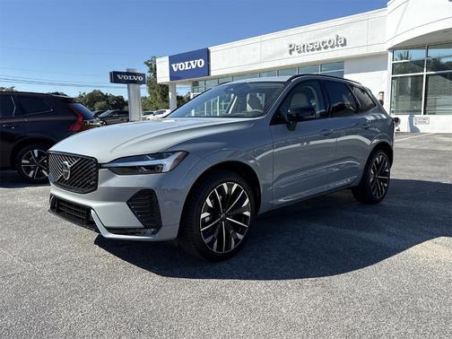 2026 Volvo XC60 B5 Ultra