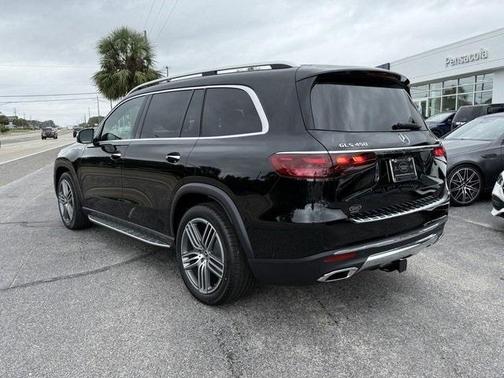 2025 Mercedes-Benz GLS 450 4MATIC