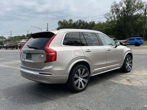 2024 Volvo XC90 Recharge Plug-In Hybrid T8 Plus 6-Seater
