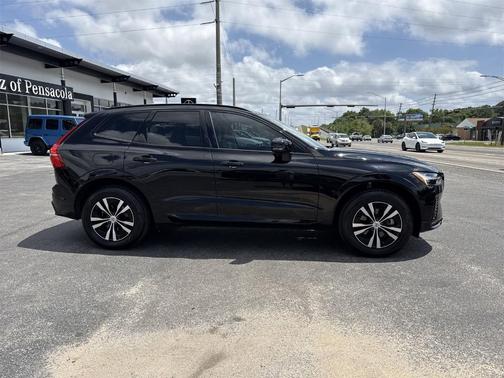 2024 Volvo XC60 B5 Core