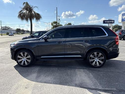 2022 Volvo XC90 T6 Inscription 6 Passenger
