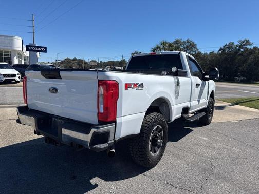 2024 Ford F-250 XL