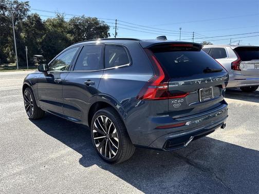 2026 Volvo XC60 Plug-In Hybrid T8 Ultra