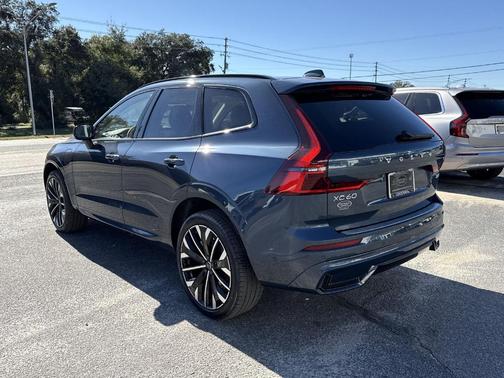 2026 Volvo XC60 Plug-In Hybrid T8 Ultra