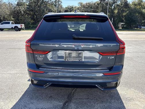 2026 Volvo XC60 Plug-In Hybrid T8 Ultra