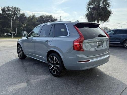 2025 Volvo XC90 B6 Plus 7-Seater