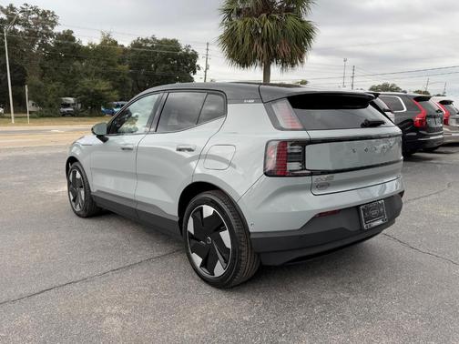 2025 Volvo EX30 Twin Motor Ultra