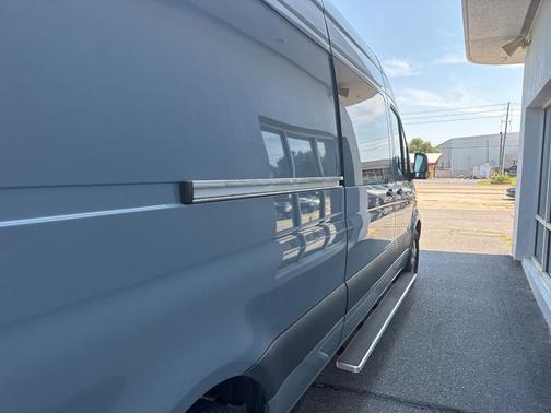 2023 Mercedes-Benz Sprinter 2500 High Roof