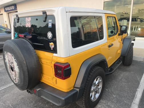 2021 Jeep Wrangler Sport