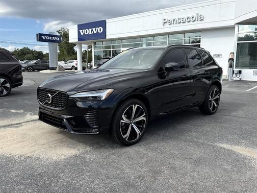2025 Volvo XC60 B5 Ultra