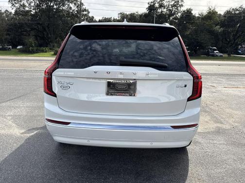 2026 Volvo XC90 B6 Ultra 7-Seater