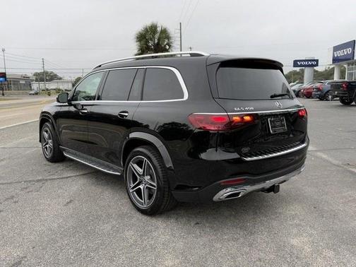 2025 Mercedes-Benz GLS 450 4MATIC