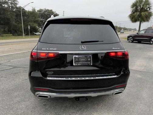 2025 Mercedes-Benz GLS 450 4MATIC