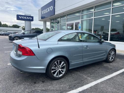 2012 Volvo C70 T5