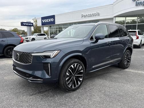 Denim Blue Metallic 2026 Volvo XC90 B5 Plus 6-Seater