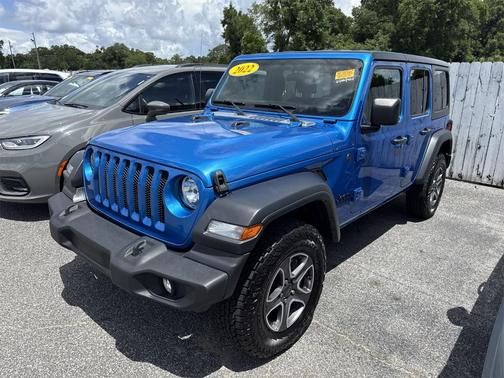 2022 Jeep Wrangler Unlimited Sport