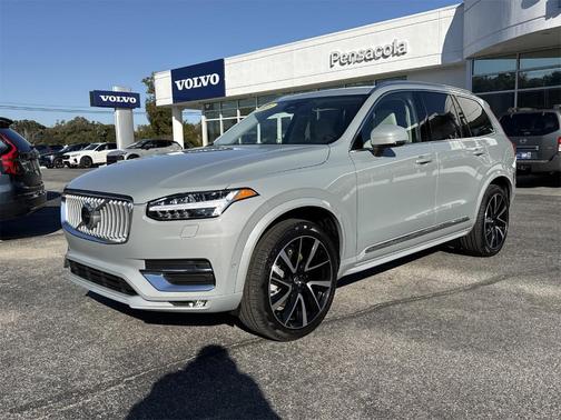 2025 Volvo XC90 B6 Plus 7-Seater
