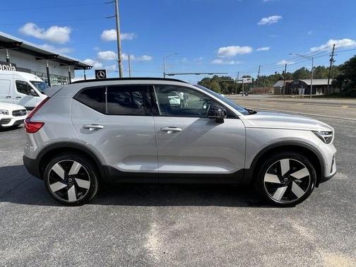 2024 Volvo XC40 Recharge Pure Electric Plus