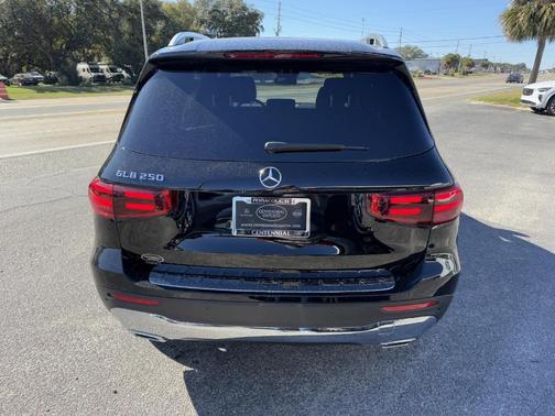 2024 Mercedes-Benz GLB 250 Base