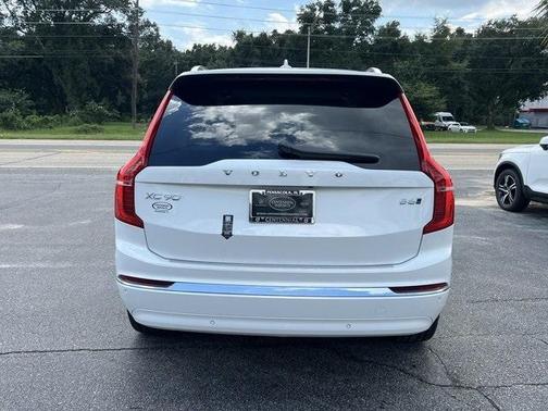 2025 Volvo XC90 B6 Plus 7-Seater