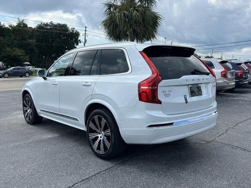 2025 Volvo XC90 B6 Plus 7-Seater