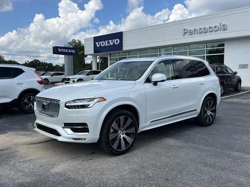 2025 Volvo XC90 B6 Plus 7-Seater