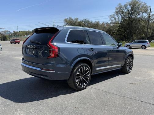 2025 Volvo XC90 Plug-In Hybrid T8 Ultra 7-Seater