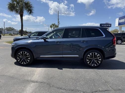 2025 Volvo XC90 Plug-In Hybrid T8 Ultra 7-Seater
