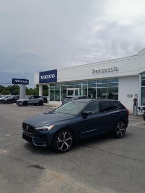Denim Blue Metallic 2024 Volvo XC60 B5 Ultimate Dark Theme