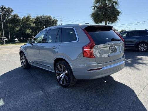 2025 Volvo XC90 B6 Plus 7-Seater
