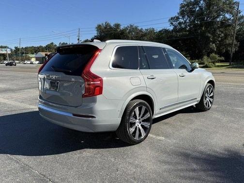 2025 Volvo XC90 B6 Plus 7-Seater