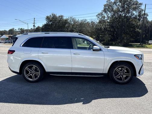 2024 Mercedes-Benz GLS 450 4MATIC