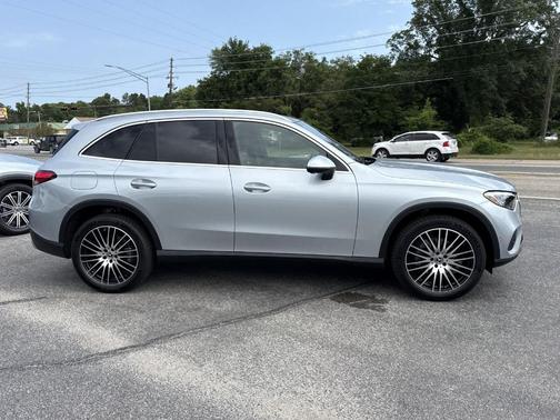 Silver 2026 Mercedes-Benz GLC 300 Base