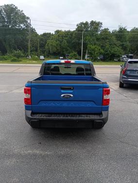 Blue Metallic 2022 Ford Maverick XL