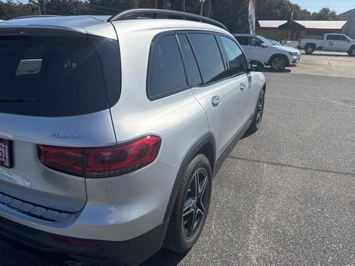 2022 Mercedes-Benz GLB 250 Base 4MATIC