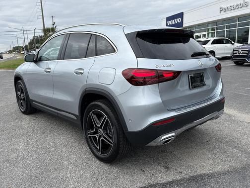 2026 Mercedes-Benz GLA 250 Base