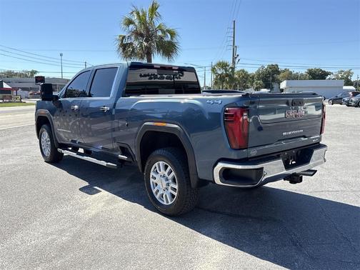 2024 GMC Sierra 2500 SLT